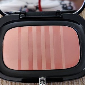 Marc Jacobs Air Blush Kink & Kisses
